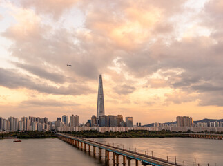 Fototapeta premium panoramic, tourist attractions in the city park of seoul City, Asia business concept image, panoramic modern cityscape building in korea. The most beautiful Viewpoint seoul city,south korea.