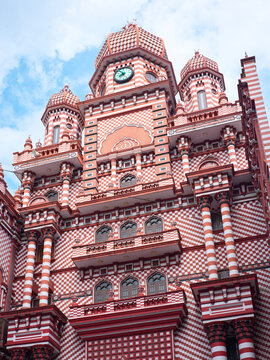 Jami Ul-Alfar Mosque in Colombo, Sri Lanka