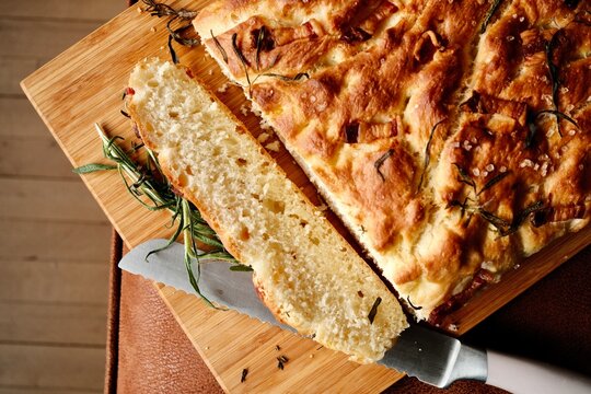 Rosemary Focaccia with Crispy Crust