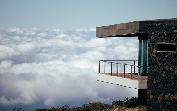 View over cloud sea from Roque de los Muchachos balcony