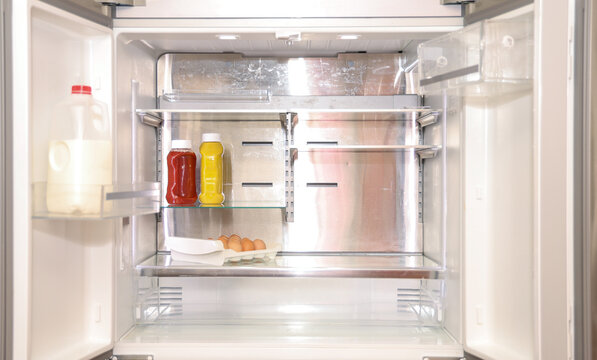 Cleaning Refrigerator