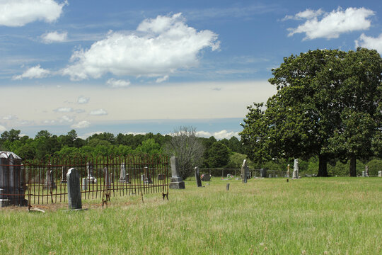 Historic Elkins Cemetery In Omen Texas