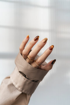 Gold Amber Manicure