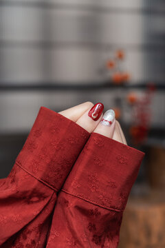 Chinese New Year Horse Manicure