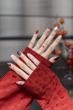 Chinese New Year Horse Manicure