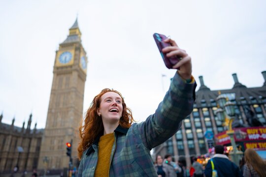 Filming travel vlog near Big Ben