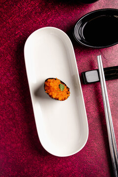 Tobiko gunkan