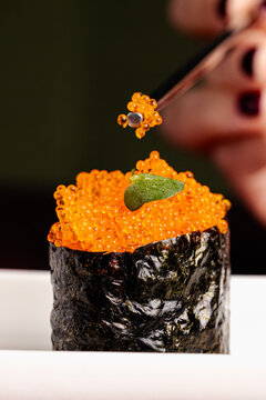 Tobiko gunkan