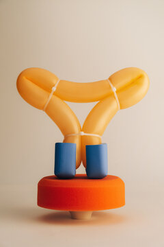 Abstract balloon sculpture