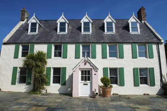 Historic house, 	main road The avenue, Insel Sark, Channel Islands, Great Britain