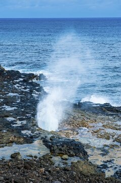 Spouting Horn Beach Park, Kauai, Hawaii, USA