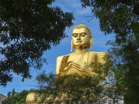 Seated Buddha, golden temple, Dambulla, Sri Lanka