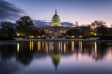 Fototapeta premium The U.S. Capitol Building, a landmark building in Washington, D.C.