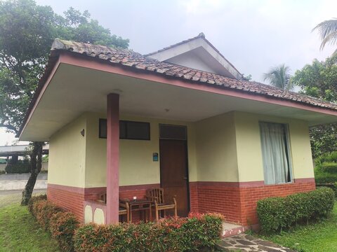 a simple design house in the hill under cloudy weather taken on April, 2026.