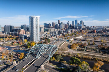Naklejka premium Aerial view of the skyline of Denver, Colorado, USA.