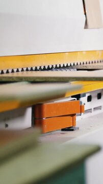 Treatment of wooden furniture parts on the factory