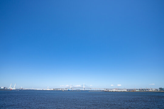 横浜ベイブリッジが見える風景
