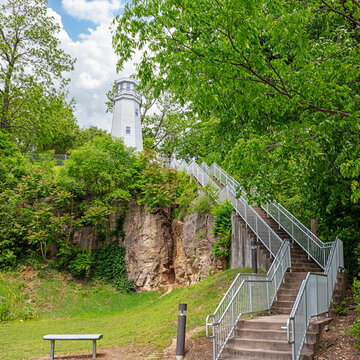 Mark Twain Memorial Lighthouse on Cardiff Hill in Hannibal, Missouri along the Mississippi River