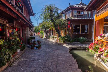 Obraz premium Street in the old town of Lijiang, Yunnan province, China
