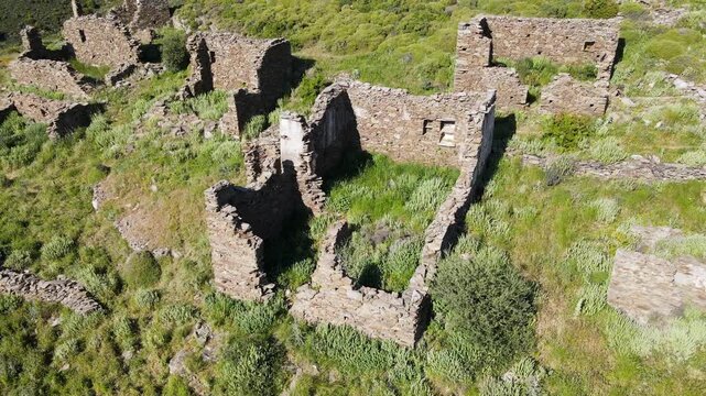 A Greek village that was abandoned as a result of the deportation and forced migration of Turkish-Greek citizens in accordance with the agreement signed as an annex to the Lausanne Peace Treaty.