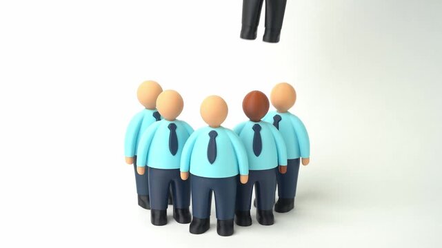 Identifying a spy within the team. Finding a criminal and corporate thief within the workforce. Insider threat risk, data leaks and corporate espionage. Importance of security culture