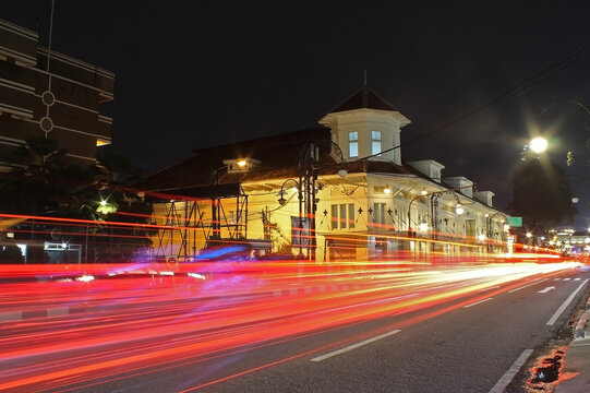 Light trails of night traffic near De Vries Bandung