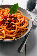 Naklejka premium Pici al ragù di cinta Senese, tipica Pasta Italiana 