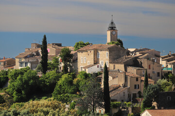 Villeneuve, 04 © Jacky Jeannet