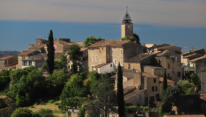 Villeneuve, 04 © Jacky Jeannet