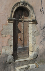 Villeneuve, 04 © Jacky Jeannet