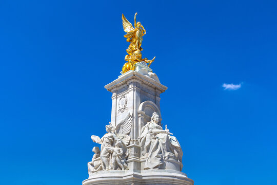 Victoria Memorial with Golden Winged Victory Statue at Buckingham Palace in London, England, UK