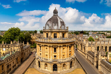 Naklejka premium Historic Radcliffe Camera Bodleian Library and Oxford University in Oxford, Oxfordshire, England, UK