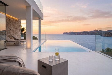 Fototapeta premium Luxury Villa with Infinity Pool at Sunset