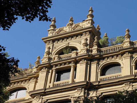 Casa Lezama-Leguizam&oacute;n Belle &Eacute;poque Facade with Ornate Attic Storey and Urn Pinnacles, Gran V&iacute;a