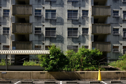 Old housing complex built in the Showa era and scheduled for redevelopment.（団地）14