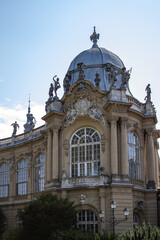Obraz premium facade of the Hungarian Agricultural Museum and Library, Hungary, Budapest