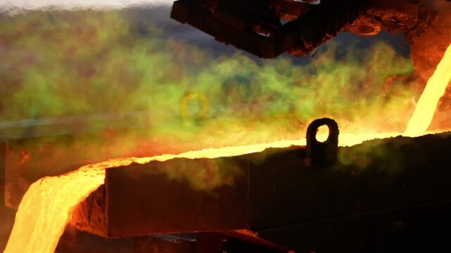 Molten Metal Pouring Foundry 4