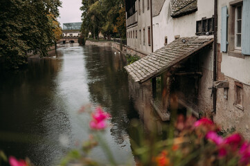 Naklejka premium Traditional canal houses along the Ill River in Strasbourg, Alsace, France