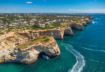 Ponta do Saragoça, Algarve, Portugal © Aleksandra