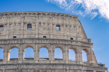 Obraz premium Ancient Roman Colosseum Arches in Rome