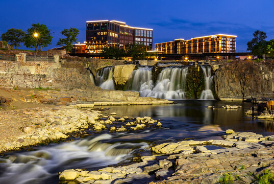 Sioux Falls Waterfall City Skyline at Blue Hour Night