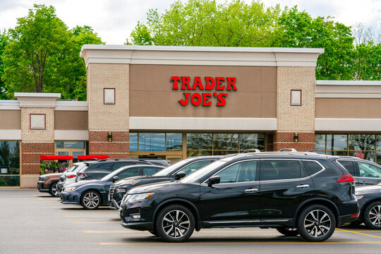Dewitt, NY - May 15, 2026: The Exterior of Trader Joe&rsquo;s, a national grocery chain offering private-label foods and seasonal items across 600+ U.S. locations owned by Aldi Nord
