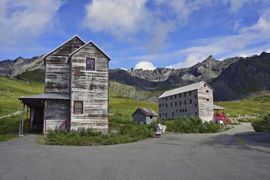 Open-air museum of former gold mine, Hatcher Pass, Alaska