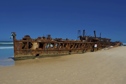 Maheno II ship wreck, 75 Mile Beach, Fraser Island, Queensland, Australia