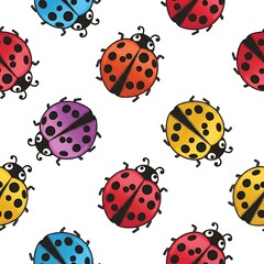 Naklejka premium Seamless pattern of colorful cartoon ladybugs on white background