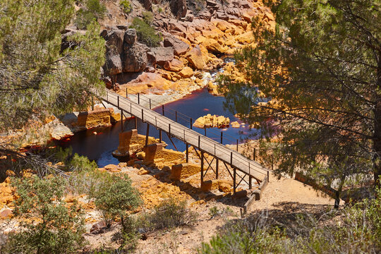 Riotinto opencast old mine river. Pena de hierro. Andalucia. Spain