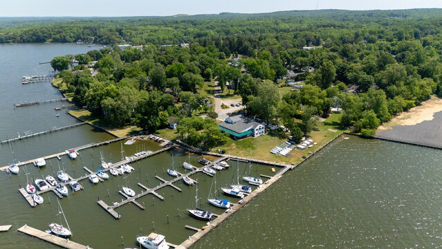 Above yacht club on the bay