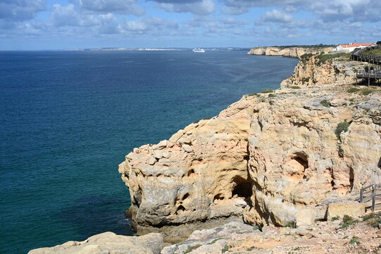 K&uuml;ste bei Carvoeiro an der Algarve
