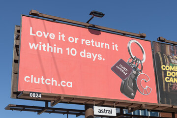 Obraz premium roadside billboard for clutch dot ca St Clair Av W, Toronto