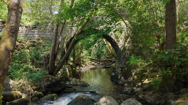 Lumeares Bridge (Ponte de Lumeares) In The Ribeira Sacra Region of Galicia, Spain. Zoom In Shot